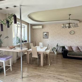 Продается 3-х комнатная квартира, 91 м²