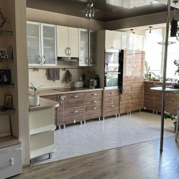 Продается 3-х комнатная квартира, 91 м²