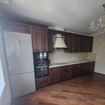 Продается 2-х комнатная квартира, 103,8 м²