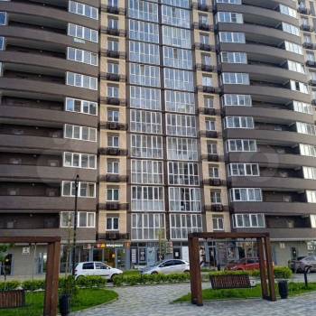 Продается 1-комнатная квартира, 38 м²