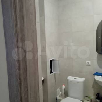 Продается 1-комнатная квартира, 38 м²