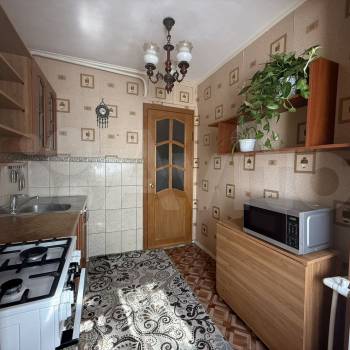 Продается 3-х комнатная квартира, 48,3 м²