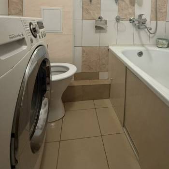 Продается 3-х комнатная квартира, 48,3 м²