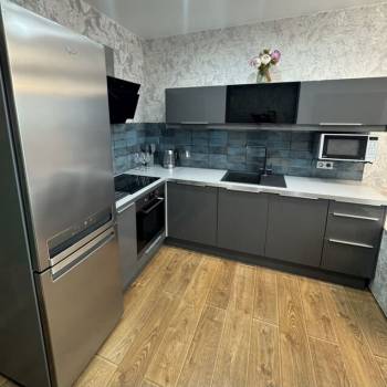 Сдается 2-х комнатная квартира, 65 м²