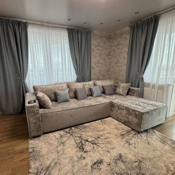 Сдается 2-х комнатная квартира, 65 м²