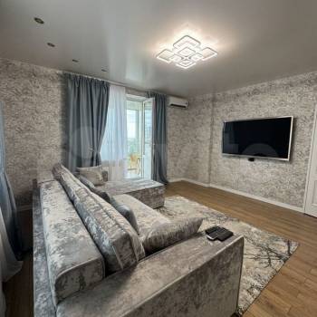 Сдается 2-х комнатная квартира, 65 м²