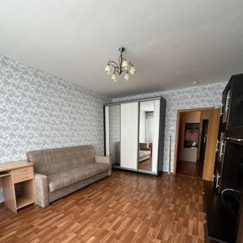 Сдается 2-х комнатная квартира, 63 м²