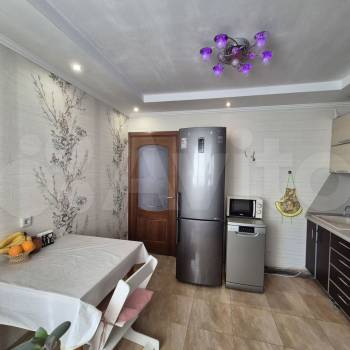 Продается 2-х комнатная квартира, 57,4 м²