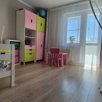 Продается 2-х комнатная квартира, 57,4 м²