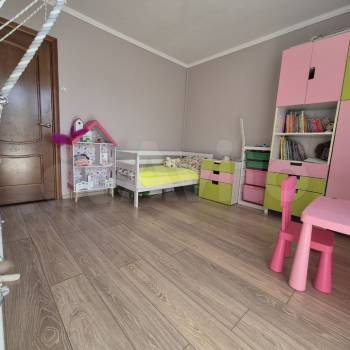 Продается 2-х комнатная квартира, 57,4 м²