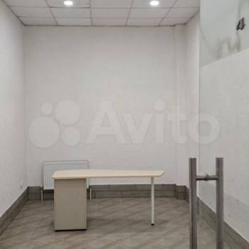 Сдается Нежилое помещение, 16 м²