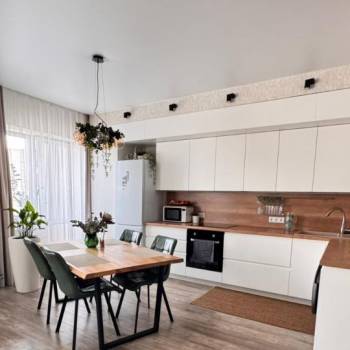 Продается 2-х комнатная квартира, 88 м²