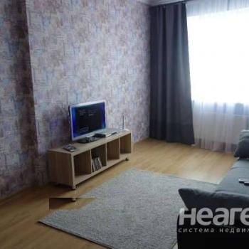 Сдается 1-комнатная квартира, 40 м²