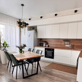 Продается 2-х комнатная квартира, 88 м²