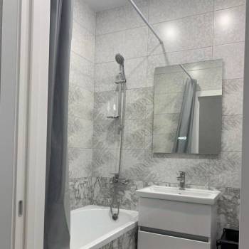 Сдается Многокомнатная квартира, 60 м²