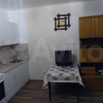 Продается 1-комнатная квартира, 27 м²