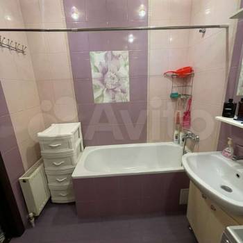 Продается 1-комнатная квартира, 41 м²