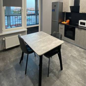 Продается 1-комнатная квартира, 37,4 м²