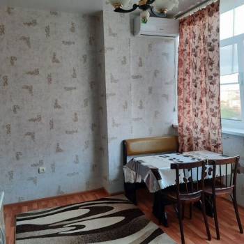 Продается 1-комнатная квартира, 35 м²