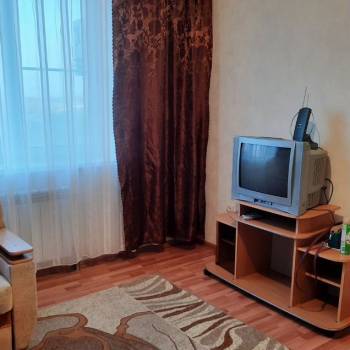 Продается 1-комнатная квартира, 35 м²