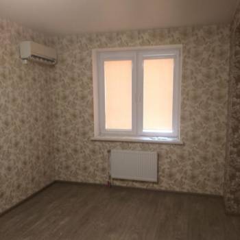 Продается 1-комнатная квартира, 43 м²