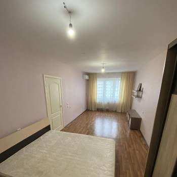 Продается 1-комнатная квартира, 39,7 м²