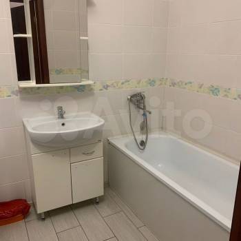 Продается 1-комнатная квартира, 39,3 м²