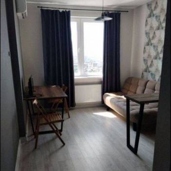 Продается 1-комнатная квартира, 39 м²