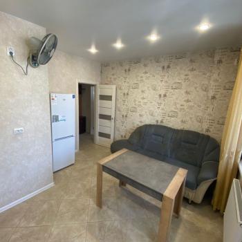 Сдается 1-комнатная квартира, 45 м²