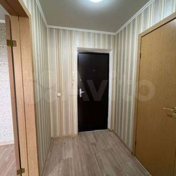 Продается 1-комнатная квартира, 38 м²