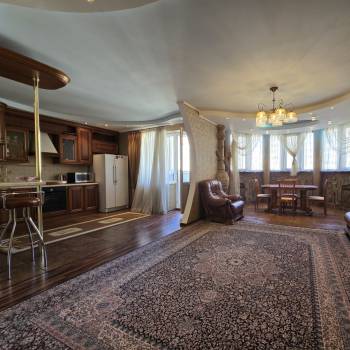 Сдается Многокомнатная квартира, 100,8 м²