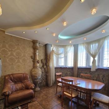 Сдается Многокомнатная квартира, 100,8 м²