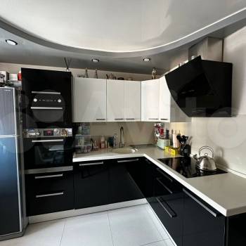 Продается 3-х комнатная квартира, 74,3 м²