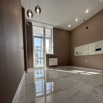 Продается 2-х комнатная квартира, 57 м²