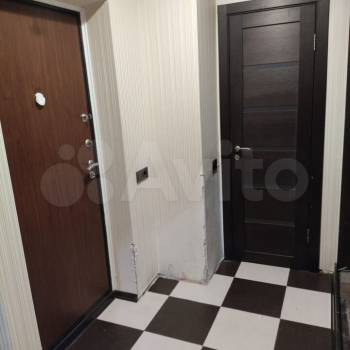 Продается 1-комнатная квартира, 27,4 м²