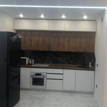 Продается 1-комнатная квартира, 55 м²