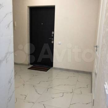 Продается 1-комнатная квартира, 37,8 м²