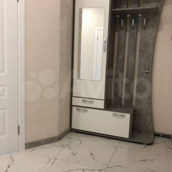 Продается 1-комнатная квартира, 37,8 м²