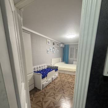 Продается 1-комнатная квартира, 41,9 м²