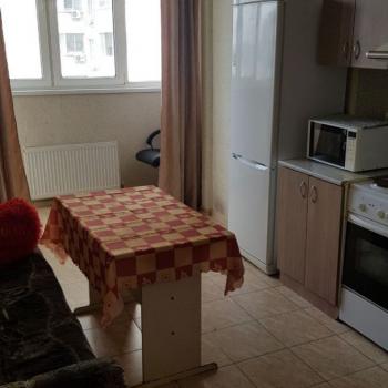 Сдается 1-комнатная квартира, 46 м²