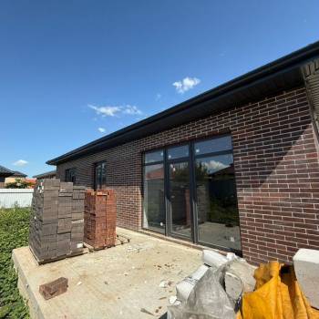 Продается Дом, 180 м²