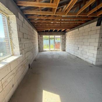 Продается Дом, 180 м²