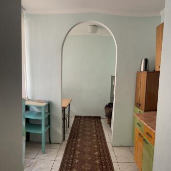 Продается 1-комнатная квартира, 33 м²