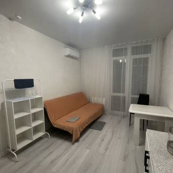Сдается 1-комнатная квартира, 43 м²