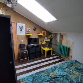 Продается Многокомнатная квартира, 74,7 м²