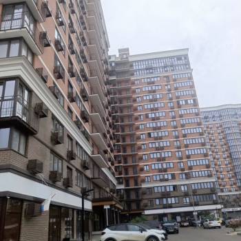 Продается 1-комнатная квартира, 37,7 м²