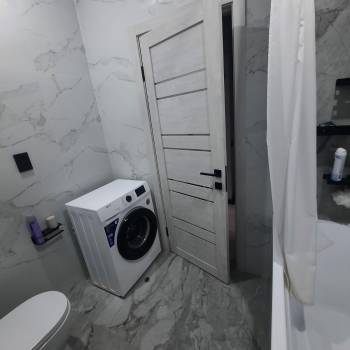 Продается 1-комнатная квартира, 40 м²