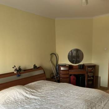 Продается 2-х комнатная квартира, 110 м²