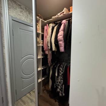 Продается 1-комнатная квартира, 45 м²