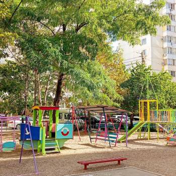 Продается 1-комнатная квартира, 40 м²